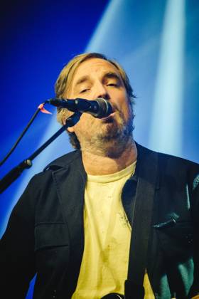 Starsailor live in Bern, Switzerland Bern, Switzerland. 14th, October 2025. The English band Starsailor performs a live concert at Bierhübeli in Bern. Here vocalist and musician James Walsh is seen live on stage. Switzerland, Bern Copyright: xGonzalesxPhoto TilmanxJentzschx