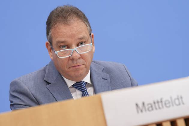 Federal Press Conference, Annual Report 2024 of the Petitions Committee Andreas Mattfeldt Spokesman of the CDU CSU parliamentary group in portrait during his remarks on the Annual Report 2024 of the Petitions Committee at the Federal Press Conference, Berlin, 15 10 2025 Berlin Berlin Germany