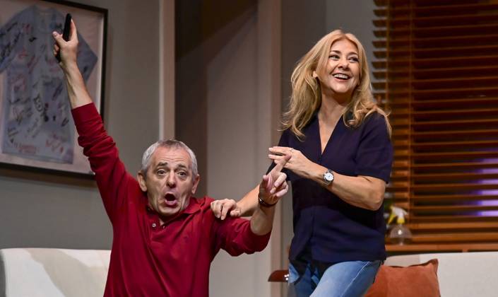 October 16, 2025, Madrid, Madrid, SPAIN: Victoria, a play at the Teatro FoÂgaro in Madrid. This new comedy, written and directed by Marc Angelet and Cristina Clemente, features a top-notch cast led by Amparo Larrao±aga, Io±aki Miramo³n, Mar Abascal, and Juli Fo bregas. Madrid SPAIN - ZUMAz108 20251016_znp_z108_083 Copyright: xRichardxZubelzux