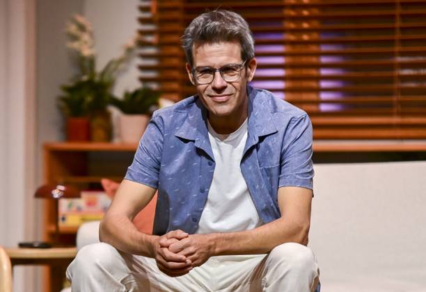 October 16, 2025, Madrid, Madrid, SPAIN: Victoria, a play at the Teatro FoÂgaro in Madrid. This new comedy, written and directed by Marc Angelet and Cristina Clemente, features a top-notch cast led by Amparo Larrao±aga, Io±aki Miramo³n, Mar Abascal, and Juli Fo bregas. Madrid SPAIN - ZUMAz108 20251016_znp_z108_082 Copyright: xRichardxZubelzux