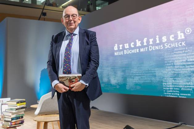 Book Fair Frankfurt 2025 Denis Scheck presents new publications on the literary stage of ARD, ZDF and 3sat Book Fair Frankfurt on October 16, 2025 , Frankfurt am Main Hessen Germany Exhibition Grounds
