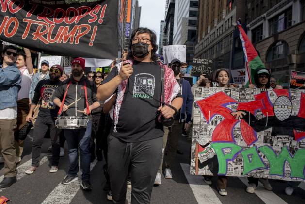 October 18, 2025, New York, New York, USA: Protesters march down Broadway during the Ã¢â‚¬oeNo KingsÃ¢â‚¬Â rally in New York, Saturday, Oct. 18, 2025. The demonstration began in Times Square and ended in Union Square, drawing an estimated 50,000 people who joined others across the country calling for the protection of democratic institutions and denouncing authoritarian leadership. Organizers said more than 5 million people participated in over 2,000 marches nationwide. New York USA - ZUMAa306 20251018_znp_a306_010 Copyright: xJavierxAlvarezx