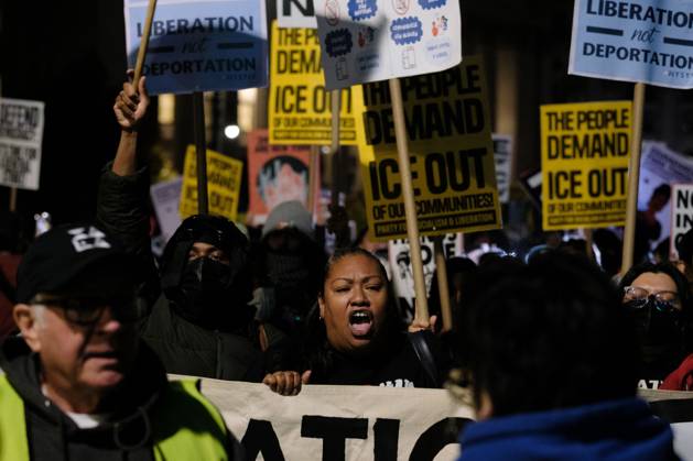 October 22, 2025, New York, New York, USA: Protesters march up Centre Street while holding signs demanding ICE, and troops, out of New York City, during a demonstration at Foley Square, in New York, on Wednesday, Oct. 22, 2025. This response comes after more than 50 federal agents arrested immigrant vendors at Canal Street, lower Manhattan, on Tuesday. New York USA - ZUMAs368 20251022_zip_s368_002 Copyright: xMarcoxPostigoxStorelx