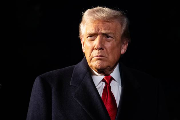 President Donald Trump speaks with reporters as he departs for a trip to Asia on the South Lawn of the White House in Washington, DC on Friday, October 24, 2025. Trump is expected to meet with Chinese President Xi Jinping to discuss a trade deal, Prime Minister of Malaysia Anwar bin Ibrahim, Japan s new prime minister Sanae Takaichi and several other Asian leaders at the Association of Southeast Asian Nations (ASEAN).  WASP20251024105 FrancisxChung
