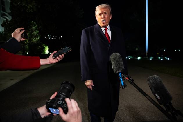 President Donald Trump speaks with reporters as he departs for a trip to Asia on the South Lawn of the White House in Washington, DC on Friday, October 24, 2025. Trump is expected to meet with Chinese President Xi Jinping to discuss a trade deal, Prime Minister of Malaysia Anwar bin Ibrahim, Japan s new prime minister Sanae Takaichi and several other Asian leaders at the Association of Southeast Asian Nations (ASEAN).  WASP20251024104 FrancisxChung