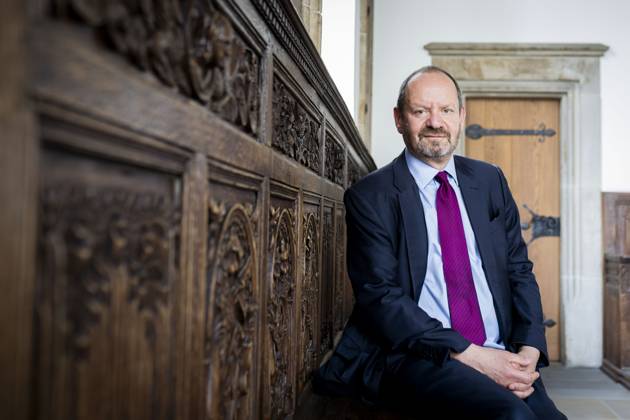 Erich Maria Remarque Peace Prize 2025 Philippe Sands, Award Winner of 17 Erich Maria Remarque Peace Prize on 05 06 2025 at Peace Room of Osnabrück City Hall Osnabrück Lower Saxony Germany Copyright: xSwaantjexHehmannx
