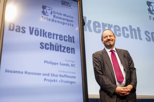 Ceremony 17 Erich Maria Remarque Peace Prize Award Winner Philippe Sands on 05 06 2025 in the OsnabrückHall Osnabrück Lower Saxony Germany Copyright: xSwaantjexHehmannx