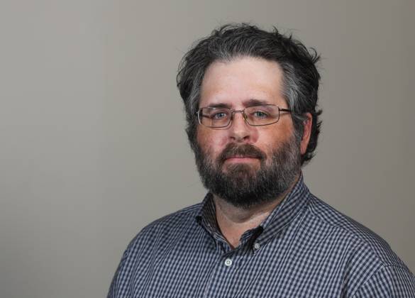 October 28, 2025, St. Petersburg, Florida, USA: Tampa Bay Times editor Jay Cridlin at the Poynter Institute on Tuesday, Oct. 28, 2025 in St. Petersburg. Cridlin is part of the Times Education Hub team. St. Petersburg USA - ZUMAs70_ 20251028_zan_s70_069 Copyright: xDirkxShaddx