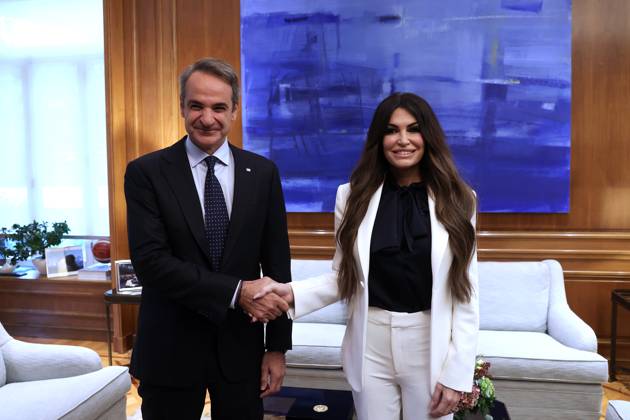 Greek PM Mitsotakis - US Ambassador to Greece Kimberly Guilfoyle meeting in Athens ATHENS, GREECE - NOVEMBER 5: Greek Prime Minister Kyriakos Mitsotakis (L) meets with new US Ambassador to Greece, Kimberly Guilfoyle (R) at Maximos mansion, in Athens, Greece, on November 5, 2025. Costas Baltas Anadolu Athens Greece. Editorial use only. Please get in touch for any other usage.  Copyright: x2025xAnadoluxCostasxBaltasx