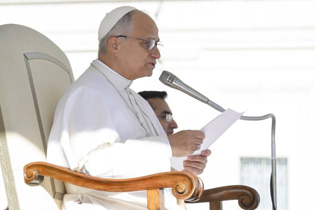 Italy, Rome, Vatican 2025 11 12 Pope Leo XIV during his weekly general audience in St. Peter s Square. Photograph by VATICAN MEDIA Catholic Press Photo RESTRICTED TO EDITORIAL USE - NO MARKETING - NO ADVERTISING CAMPAIGNS. Copyright: xSimonexRisolutix xipa-agency.netx xVATICANxMEDIA CPPx IPA_Agency_IPA67866073