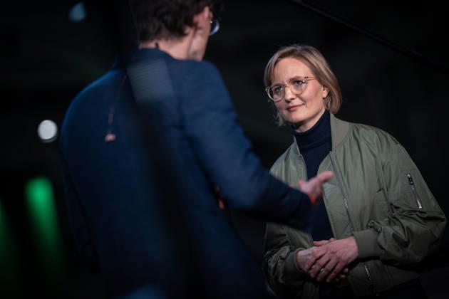Franziska Brantner, Federal Chairwoman, gives a TV interview on the fringes of the Bündnis 90 Die Grünen Federal Party Conference 51 Federal Delegates Conference in Hanover, Hanover Lower Saxony Germany Trade Fair, Hall 7