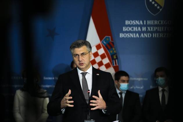 Prime Minister of Croatia Andrej Plenkovic in Sarajevo SARAJEVO, BOSNIA AND HERZEGOVINA - DECEMBER 13: Prime Minister of Croatia Andrej Plenkovic holds a press conference in Sarajevo, Bosnia and Herzegovina on December 13, 2021. Saraybosna Bosna Hersek. Editorial use only. Please get in touch for any other usage. Copyright: x2025xAnadoluxSamırxJordamovıcx