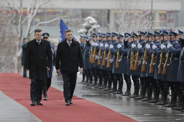 Prime Minister of Croatia Andrej Plenkovic in Sarajevo SARAJEVO, BOSNIA AND HERZEGOVINA - DECEMBER 13: Prime Minister of Croatia Andrej Plenkovic (R) is welcomed by Chairman of the Council of Ministers of Bosnia and Herzegovina Zoran Tegeltija (L) in Sarajevo, Bosnia and Herzegovina on December 13, 2021. Saraybosna Bosna Hersek. Editorial use only. Please get in touch for any other usage. Copyright: x2025xAnadoluxSamırxJordamovıcx