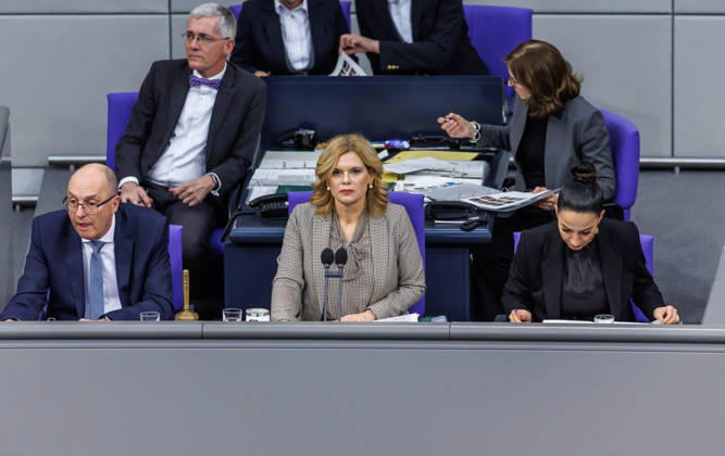 Bundestag Bundestag President Julia Klöckner at a questioning of the Federal Government in the German Bundestag on 14 01 2026 in Berlin Berlin Berlin Germany Bundestag