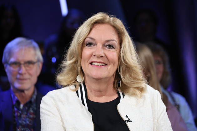Bettina Tietjen hosts the NDR Talk Show on 16 1 2026, photo session before the broadcast in the 3 program of NDR television in the Hamburg Lokstedt television studio