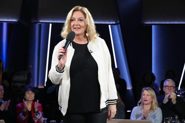 Bettina Tietjen hosts the NDR Talk Show on 16 1 2026, photo session before the broadcast in the 3 program of NDR television in the Hamburg Lokstedt television studio