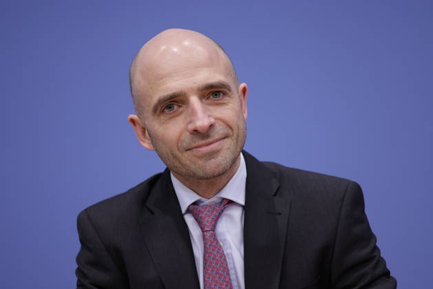 Dr. Benjamin Weigert, Head of Economic Affairs Department, Germany, Berlin, Federal Press Conference, Presentation of the Federal Governments Annual Economic Report 2026
