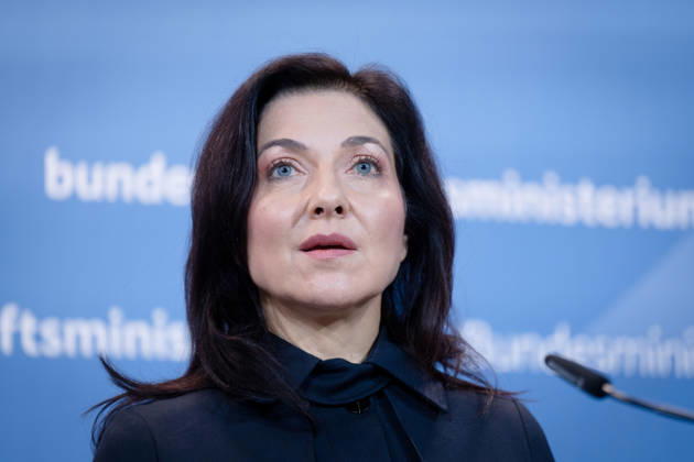 Katherina Reiche, Federal Minister for Economic Affairs and Energy, BMWE Top-level meeting Bündnis Zukunft, Katherina Reiche, Federal Minister for Economic Affairs and Energy, BMWE, Berlin, Press statement Berlin Berlin GER