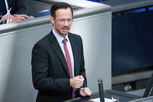 German Bundestag, 64th plenary session Dirk Wiese SPD in portrait during his speech on the agenda item Government statement on the European Council at the 64th session of the German Bundestag in Berlin, 18 03 2026 Berlin Berlin Germany