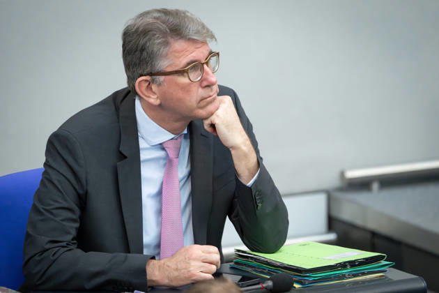 German Bundestag, 65th plenary session Wolfram Weimer Federal Government Commissioner for Culture and the Media in portrait on the government bench at the 65th session of the German Bundestag in Berlin, 19 03 2026 Berlin Berlin