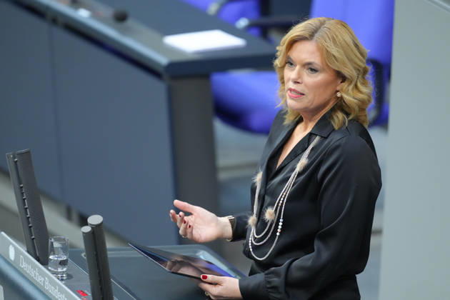 German Bundestag, 67th plenary session Julia Kloeckner CDU the president of the Bundestag in portrait with gestures she speaks as a member of parliament in the current hour on violence against women and girls at the 67th session of the German Bundestag in Berlin, 25 03 2026 Berlin Berlin Germany