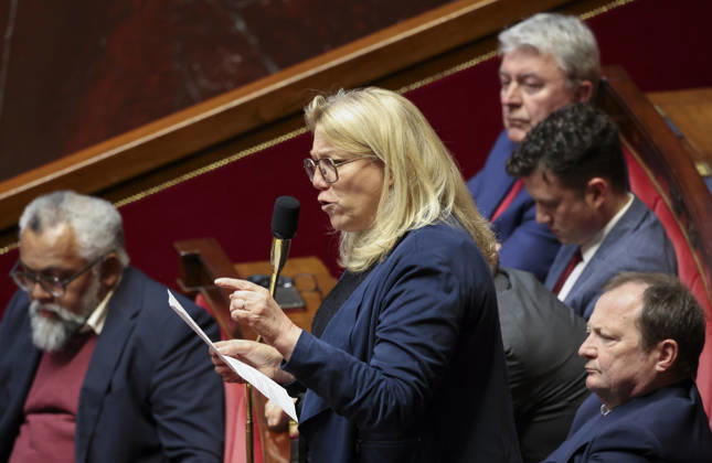 NEWS : Questions au Gouvernement - Assemblee Nationale - Paris - 25 03 2026 Danielle Simonnet ParisFrance  Copyright: xMichtofx