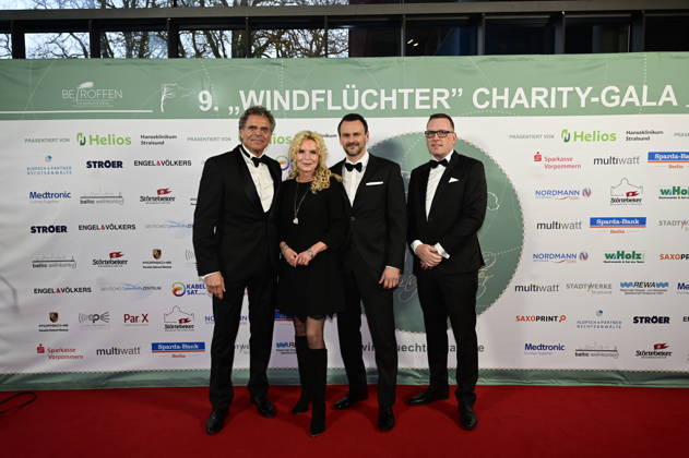 Victoria Herrmann with husband David Böthig at the 9 Windflüchter Charity Gala 2026 in aid of the Betroffen˜ foundation in the Störtebeker Brauquartier Stralsund, 28 03 2026 Copyright: xMatthiasxWehnertx