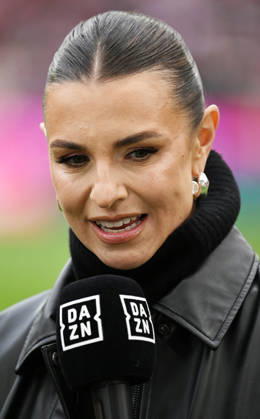 12 04 2026, xophax, Soccer 1 Bundesliga, 1 FC Koeln Werder Bremen Laura Wontorra DAZN DFL DFB REGULATIONS PROHIBIT ANY USE OF PHOTOGRAPHS as IMAGE SEQUENCES and or QUASI VIDEO Koeln