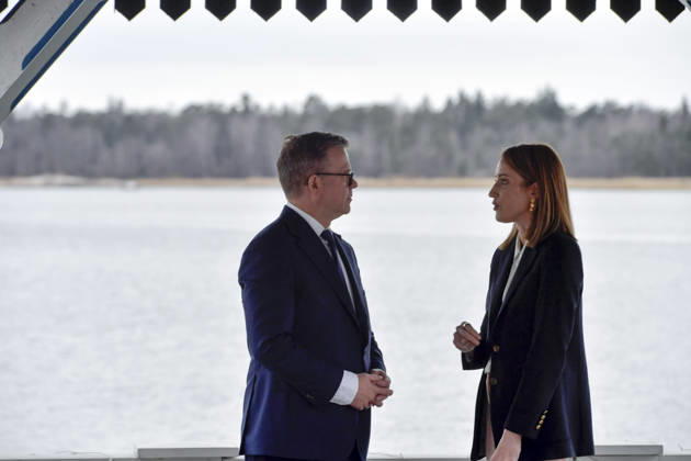 LKS 20260416 Finnish Prime Minister Petteri Orpo (L) meets with European Parliament President Roberta Metsola at the Prime Minister s official residence Kesäranta in Helsinki, Finland, on April 16, 2026. - KIMMO PENTTINEN Helsinki Finland Copyright: xKimmoxPenttinenx xsk3mt5CqWM