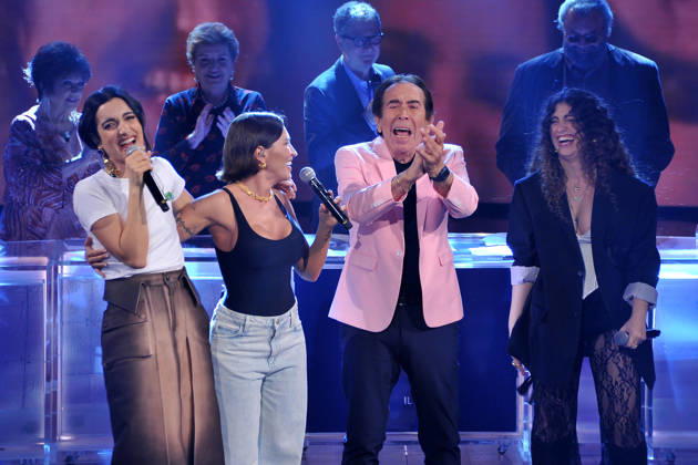 photo Mario Romano IPP Milan 26 04 2026 TV broadcast CHE TEMPO CHE FA in the photo from left singer Levante with Serena Brancale Giucas Casella, pseudonym of Giuseppe Casella Mariolo and Delia Buglisi Italy Photo Press World Copyright CHE TEMPO CHE FA