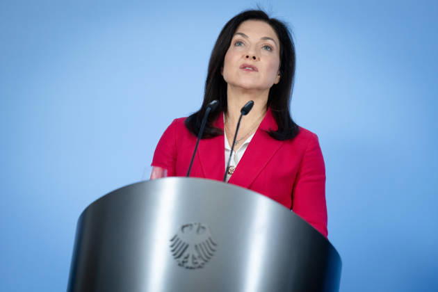 Federal Minister for Economic Affairs and Energy, Katherina Reiche Berlin, Federal Ministry of Defense, Federal Minister for Economic Affairs and Energy, Katherina Reiche Berlin Berlin GER