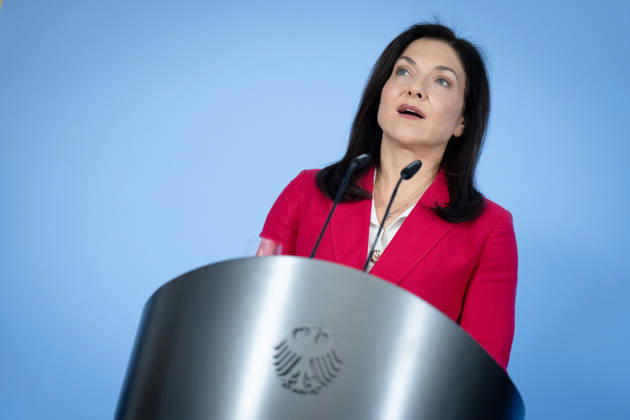 Federal Minister for Economic Affairs and Energy, Katherina Reiche Berlin, Federal Ministry of Defense, Federal Minister for Economic Affairs and Energy, Katherina Reiche Berlin Berlin GER
