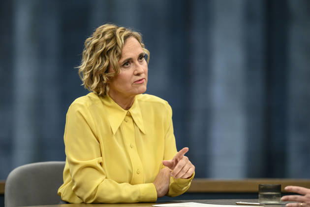 in the picture from l Caren Miosga, GER, Berlin, Studio, guest of Caren Miosga, Polittalk, TV, format, recording, Das Erste, from Adlershof at Studio 20, topic How does the SPD want to regain trust, Ms. Schwesig 10 05 2026 Copyright: HMBxMedia UwexKoch