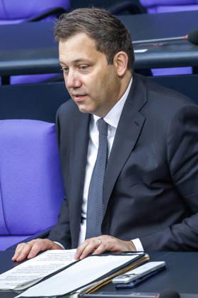 Bundestag Lars Klingbeil SPD , Federal Minister of Finance in the German Bundestag on 22 05 26 in Berlin Berlin Berlin Germany Bundestag
