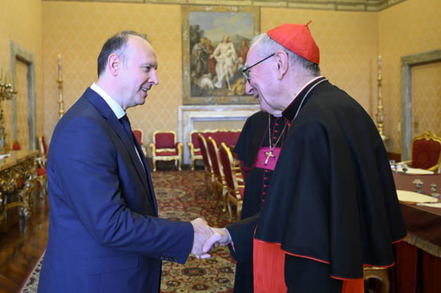 ITALY- REL VATICAN -POPE LEO XVI DURING A PRIVATE AUDIENCE WITH HIS EXCELLENCY MR.AFRIM GASHI,SPEAKER OF THE PARLIAMENT OF THE REPUBLIC OF NORTH MACEDONIA May 22, 2026 ITALY REL - Vatican May 22, 2026: Pope Leo XIV receives His Excellency Mr. Afrim Gashi, Speaker of the Parliament of the Republic of North Macedonia, in audience EDITORIAL USE ONLY - NO BOOKS Copyright: xVATICANxMEDIAx xCatholicxPressxPhotox