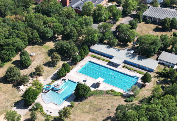 July 4, 2026 Halle, Saale Halle, Saale Halle, Saale Saxony-Anhalt View Cityscape Saxony-Anhalt View Saline Outdoor Pool Salinebad �