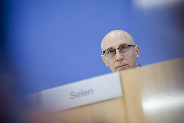 Sinan Selen, President of the Federal Office for the Protection of the Constitution (BfV), photographed at the Federal Press Conference in Berlin, August 26, 2026, Berlin, Germany Copyright: xThomasxTrutschelx