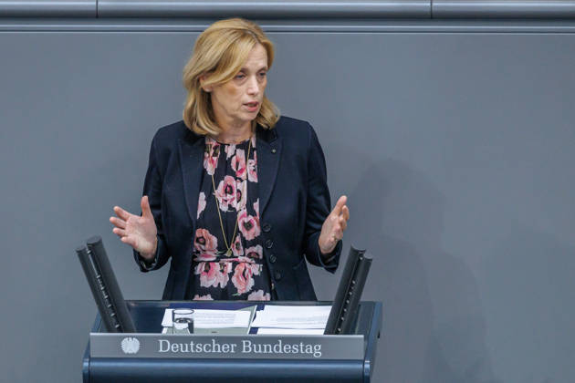 Bundestag: Karin Prien (CDU), Federal Minister for Family Affairs, in the German Bundestag on September 10, 2026, in Berlin, Berlin, Germany, Bundestag