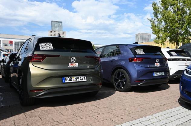 Frankfurt am Main, Hesse, Germany Automechanika is the world s largest trade show for the automotive industry, with a focus on the aftermarket. It takes place every two years at the Frankfurt Exhibition Center. Photo: VW Volkswagen iD3 NEO Electric vehicles