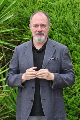 IPA88634647 - Rome: Rai Studios on Via Teulada. Photocall for the show *Misteri dimenticati*—*Blu notte* with Carlo Lucarelli. Pictured: Carlo Lucarelli Copyright: xMaurizioxD Avanzox xMaurizioxDxAvanzox IPA88634647
