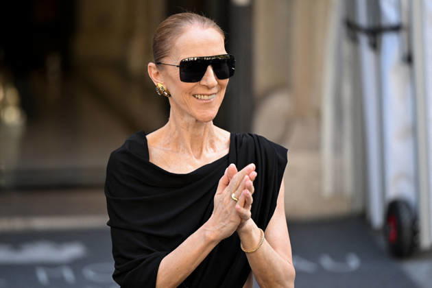 Celine Dion Leaves Her Hotel - Paris Celine Dion spend time with fans before her concert, at hotel Royal Monceau in Paris, France on September 23, 2026. Photo by Lionel Urman ABACAPRESS.COM Paris France  Copyright: xUrmanxLionel ABACAx