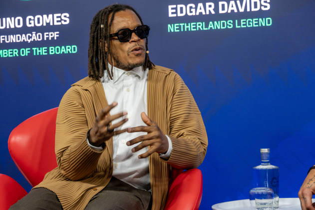 September 22, 2026, Lisbon, Lisbon, Portugal: Netherlands legend EDGAR DAVIDS speaking during the social impact panel at the Portugal Football Summit at the Cidade do Futebol in Oeiras. Lisbon Portugal - ZUMAr238 20260922_zip_r238_032 Copyright: xRicardoxRochax
