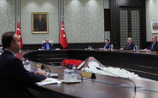 Turkish President Erdogan Chairs Presidential Cabinet Meeting in Ankara Turkish President Recep Tayyip Erdogan chairs a Presidential Cabinet meeting at the Presidential Complex in Ankara, Turkey, on September 28, 2026. Photo by Turkish presidency apaimages Istanbul Istanbul Turkey 280926_Turkey_TPO_00(7) Copyright: xapaimagesxTurkishxpresidencyx xapaimagesx