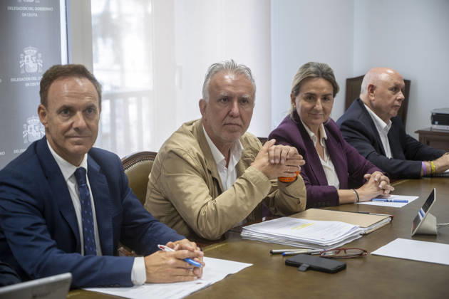Ángel Víctor Torres chairs a meeting of the Situation Committee for the autonomous city of Ceuta. The Minister of Education, Vocational Training, and Sports, Milagros Tolón 2d, the Minister of Territorial Policy and Democratic Memory, Ángel Víctor Torres 2i, and the Government Delegate in Ceuta, David de la Encina i, during the meeting of the Situation Committee for the autonomous city at the Government Delegation on September 30, 2026, in Ceuta, Spain. Torres announced that the government will allocate 40.3 million to security and sanitation in Ceuta and that the space next to the prison will be designated as a new shelter facility. SEPTEMBER 30, 2026, Ceuta, Spain Copyright: xMarcosxMorenox 7811054