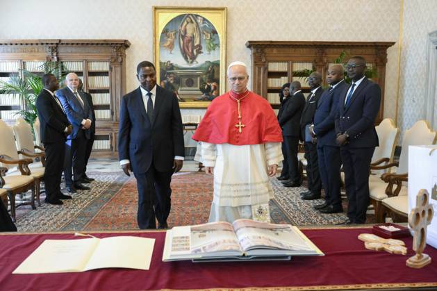 IPA89172100 - Italy, Rome, Vatican, October 1, 2026: Pope Leo XIV receives His Excellency Mr. Faustin Archange Touadera, President of the Central African Republic, in a private audience at the Vatican. Photo by VATICAN MEDIA Catholic Press Photo Copyright: xVATICANxMEDIA xCatholicxPressxPhotox xx IPA89172100