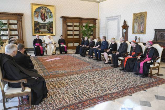 IPA89177467 - Italy, Rome, Vatican, October 1, 2026: Pope Leo XIV receives a delegation from the Lutheran World Federation in a private audience at the Vatican. Photograph by VATICAN MEDIA Catholic Press Photo Copyright: xVATICANxMEDIA xCatholicxPressxPhotox xx IPA89177467
