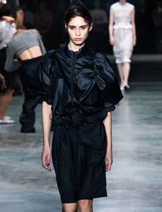 Paris Fashion Week Women s Wear SPRING SUMMER 2027 Collection by ALAINPAUL, October 1, 2026, photography by Sylvie Lefort, MAXPPP 01 10 2026 @Sylvie Lefort Photography MAXPPP 10 01 26 Models showcase designs from the ALAINPAUL Women’s Spring Summer 2027 collection during Paris Fashion Week in Paris, France, October 1, 2026. The Women’s collections were presented from September 28 to October 6, 26 Copyright: xMAXPPPxsylviexlefortxphotographyx LFR202610019439 LFR202610019439