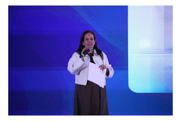 October 1, 2026: TO-45303 & x2013; Mexico City, October 1, 2026: Grissel R& xe1;mirez, AVP of EB Private at MetLife Mexico, delivers the welcome address at the MetLife forum "Mental Health in the Age of Artificial Intelligence" in Mexico City. Photo: Ian Robles .com.mx - ZUMAcs4_ 20261001_faa_cs4_096 Copyright: xClasosx