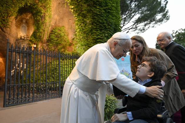 IPA89187810 - Italy, Rome, Vatican, October 1, 2026: Pope Leo XIV reacts as he attends the One Million Children Praying the Rosary event at the Lourdes Grotto in the Vatican Gardens. Photograph by VATICAN MEDIA Catholic Press Photo Copyright: xVATICANxMEDIA xxCatholicxPressxPhotox xx IPA89187810