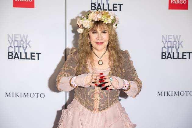 October 1, 2026, New York, New York, United States: Stevie Nicks attends.The New York City Ballet 2026 Fall Gala at David H. Koch Theater, Lincoln Center on October 01, 2026 in New York City. New York United States - ZUMAs197 20261001_aaa_s197_924 Copyright: xRonxAdarx